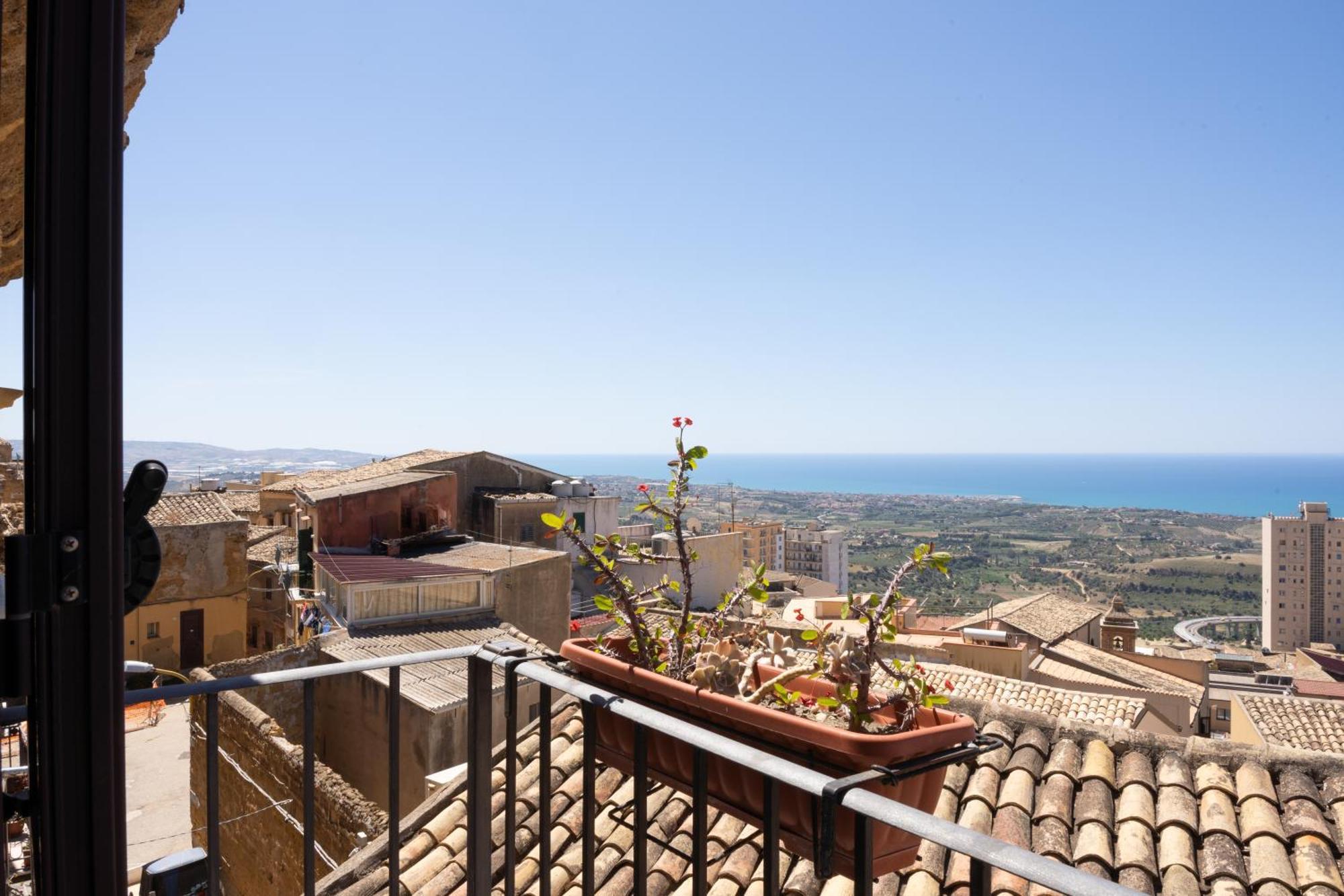 Le Teste Di Moro Al Duomo Agrigento Kültér fotó